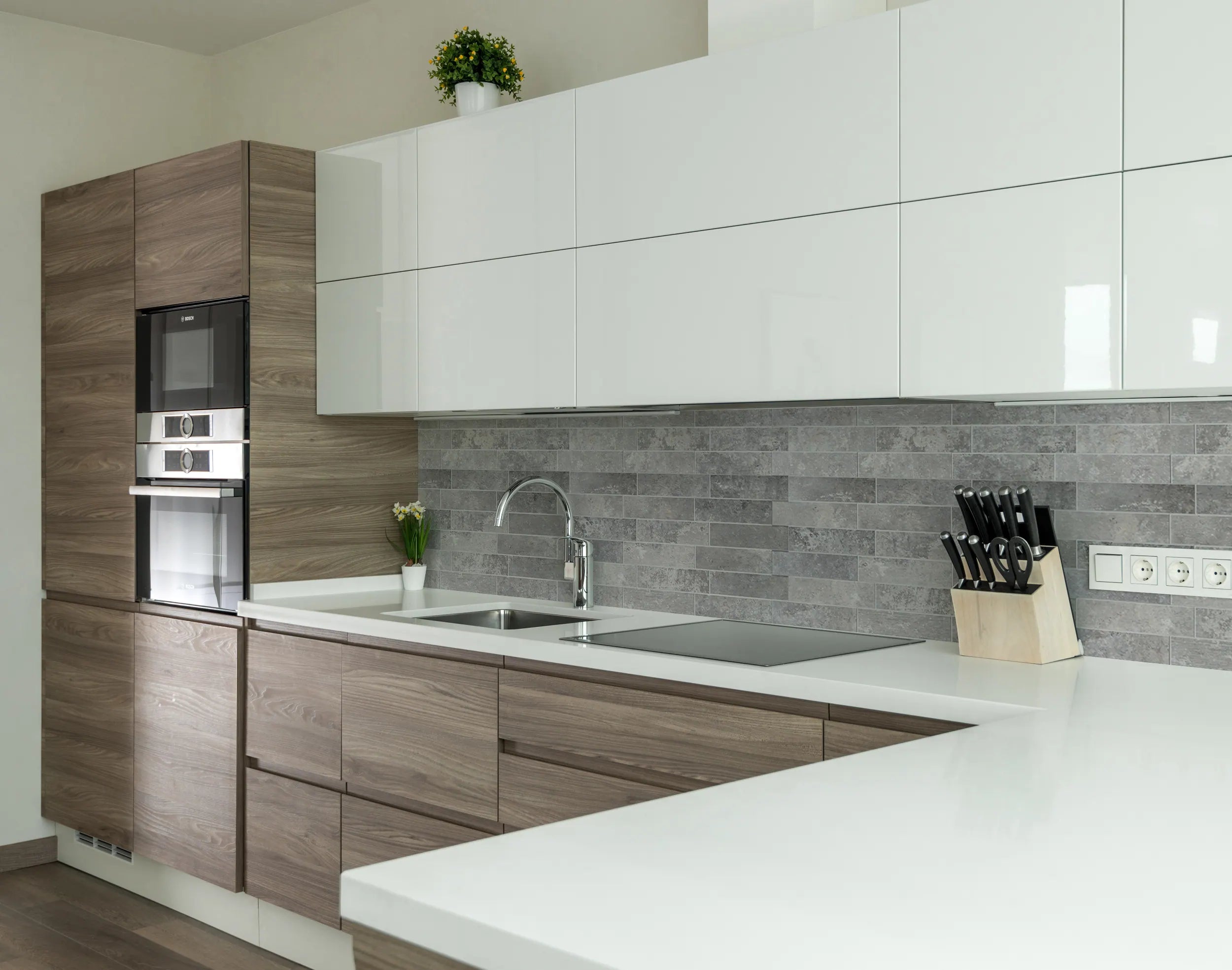 COLAMO Elongated Subway Tiles Peel & Stick Backsplash, Brown Gray