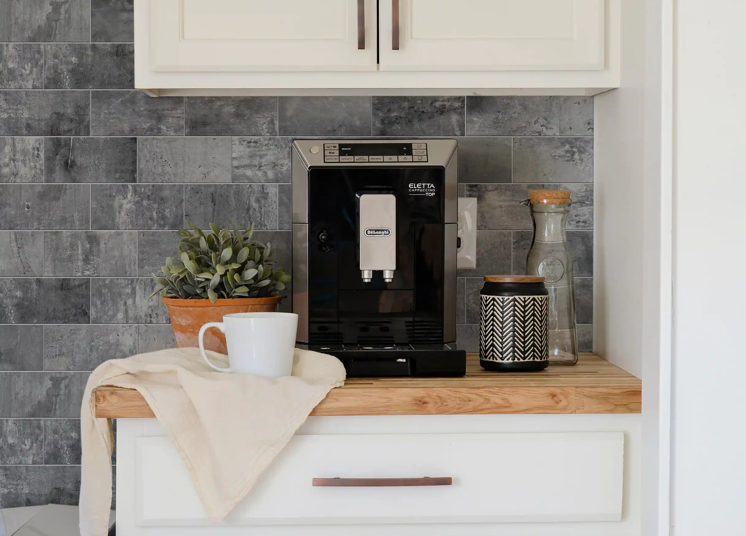 COLAMO Dark Gray Vinyl Concrete Look Peel and Stick Backsplash Industrial Subway Tiles